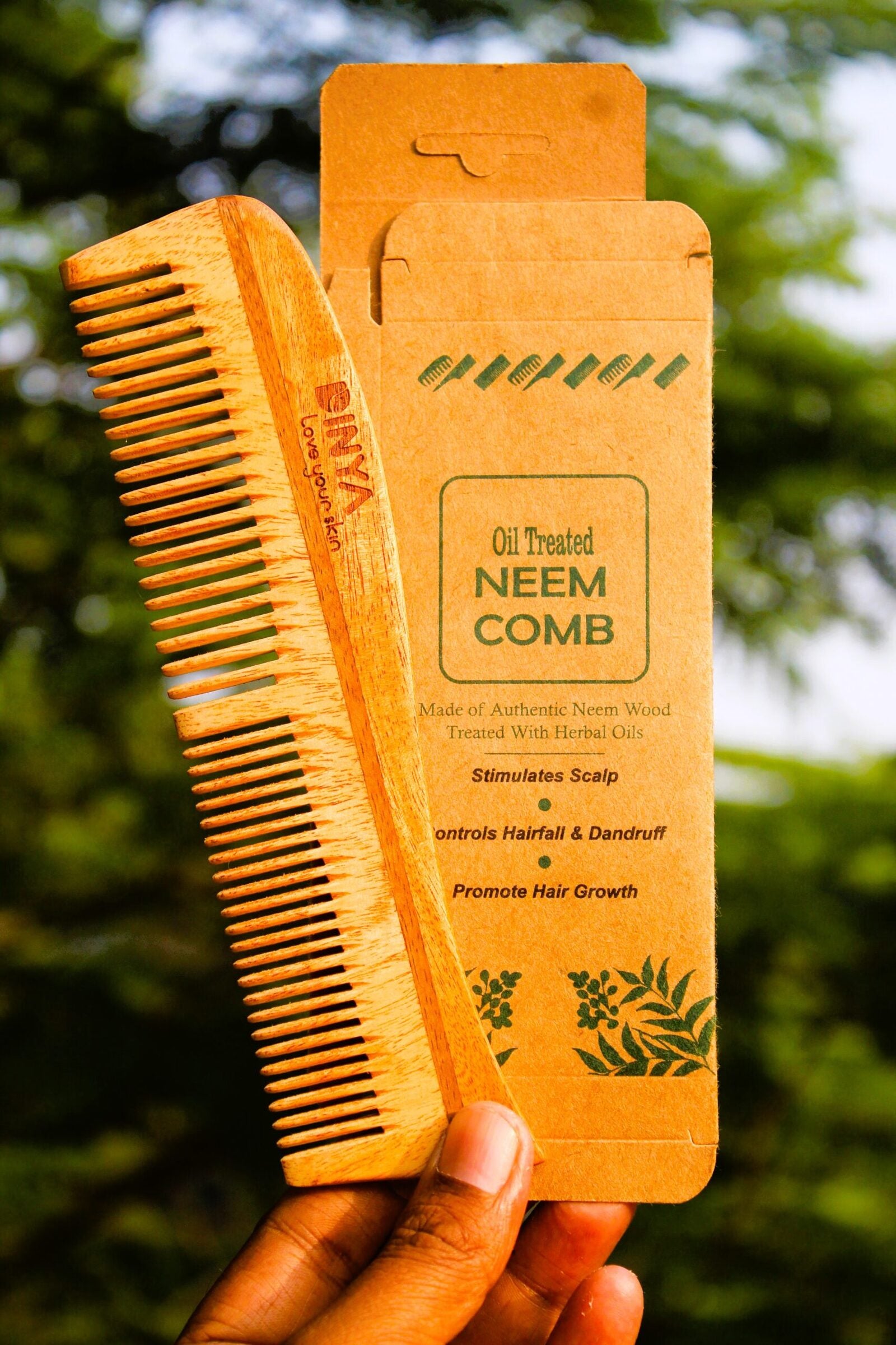 Dinya S Shape Neem Comb