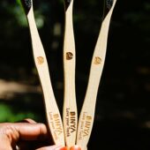 Dinya black toothbrush set 3