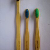 Dinya kids and adult toothbrush