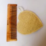 Dinya neem comb and heart loofah