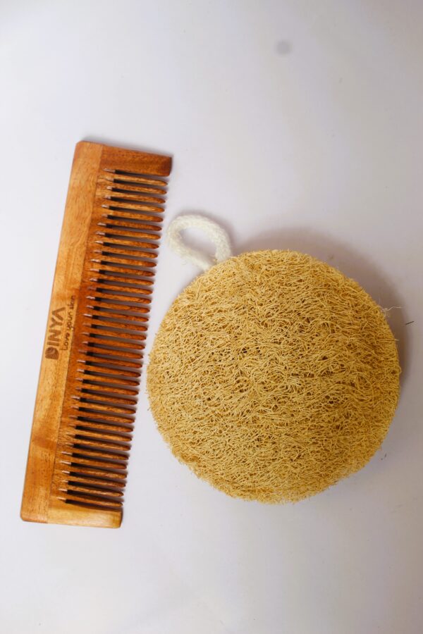 Dinya neem comb and loofah